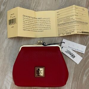 Rooney and Bourke change purse